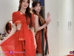 Aziatisch, Grote mammen, Seksspeelgoed, Hd, Lesbisch, Masturbatie, Zuigen, Tieten likken