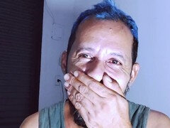 Gay bicha veado, Peludoa, Realidade, Solo chão