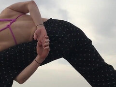 Amatéři, Velké kozy, Bikini, Blondýna, Milf žcbp, Venku, Sólo