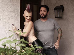 Anal, Store pupper, Fersket, Mamma, Piercingen, Røyker, Tattovering, Pupper