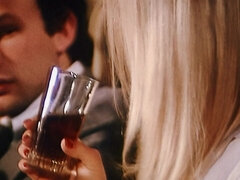 Grote kont, Grote mammen, Blond, Pijpbeurt, Lul, Handbeurt, Hd, Interraciaal