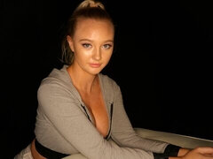 Blonde, Sucer une bite, Tir de sperme, Branlette thaïlandaise, Léchez, Mère que j'aimerais baiser, Seins naturels, Pov