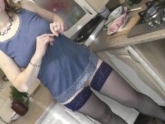 Fingering, Mogen, Milf, Offentlig, Rakad, Solo, Stockings, Upskirt