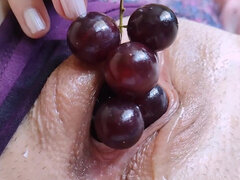 18 jaar, Enthousiasteling, Schattig, Fetisj, Eten, Kut duiken, Alleen