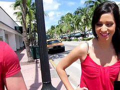 アメリカ人, 茶髪の, イく瞬間, 言葉責め, 足コキ, オーガズム, オッパイの