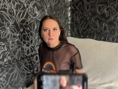 Enthousiasteling, Pijpbeurt, Bruinharig, Fetisj, Vingeren, Nylonstof, Gezichtspunt, Tatoeage