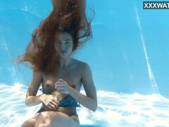 Rubia, Fetiche, Novia, Hd, Ruso, Fumando, Adolescente, Bajo el agua