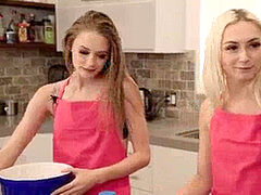 Sucer une bite, Petite femme, Adolescente, Plan cul à trois