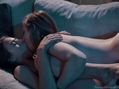 69:an, Kysser, Kök, Lesbisk, Slick, Fitta, Tatuering, Tuttar