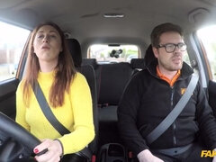 Grosse titten, Blasen, Auto, Hundestellung, Aufs gesicht abspritzen, Handjob, Pov, Muschi