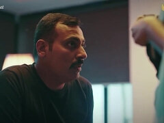 Gros cul, Gros seins, Sucer une bite, Éjaculation interne, Tir de sperme, Fait maison, Indienne, Épouse