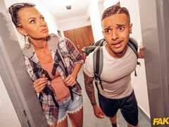 Popó, Hatalmas hátsó, Szőke, Cumizás, Szálloda, Tetkó, Tini