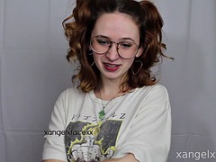 Amatööri, Isot tissit, Pukeissa, Soolo, Tissit