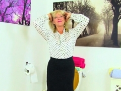 Blond, Britisk, Bestemor, Hd, Alene, Strømper