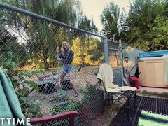 Plantureuse, Tromperie, Mature, De plein air, Actrice du porno, Pov, Public, Nénés