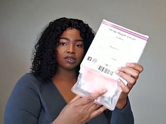 Chubby ebony shows how to lift her big boobs