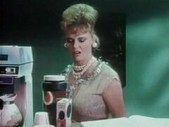 Cumizás, Pénisz, Leszbikus, Orgia, Régebbi évjáratú pornó, Feleség