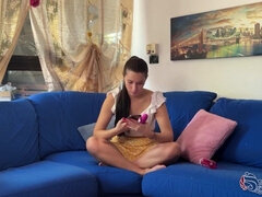 Mignonne, Gode, Masturbation, Petite femme, Chatte, Solo, Nénés, Mouillée