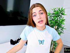 Avsugning, Brunett, Sperma shot, Ansiktsbehandling, Handjobb, Onani, Pov, Tuttar