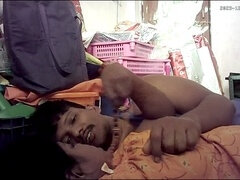 Romantic kissing session as Indian wife indulges in passionate ass smooching