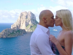 Blond, Pijpbeurt, Hondjeshouding, Hd, Natuurlijke tieten, Buiten, Kut duiken, Geschoren