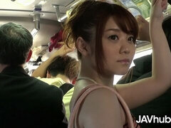 Asiatique, Habillées, En levrette, Branlette thaïlandaise, Hard, Public, Nénés, Train