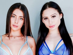 Спальня, Большая жопа, Большой член, Минет, Две девушки, Натуральные сиськи, Молоденькие, Сиськи