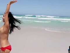 Asiatique, Nana, Plage, Brunette brune, Hd, De plein air, Petite femme, Nénés