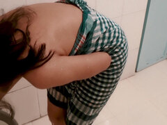 Amateur, Rondelette, Femelle, Indienne, Masturbation, Nue, Douche, Solo