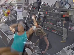 Amatör, Baben, Stora tuttar, Svart, Ebenholts, Gym, Pov, Tatuering