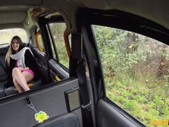 Rumpa, Avsugning, Bystig, Långt ner i halsen, Fingering, Italiensk, Kysser, Fitta