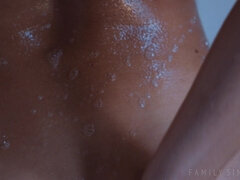 アメリカ人, 浴室, ベッドルーム, 家族, 手コキする, なめる, オマンコ, シャワー