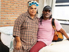Leie, Wohlbeleibte schöne frauen, Blasen, Pummelig, Aufs gesicht abspritzen, Oma, Interrassisch, Weibliche ejakulation
