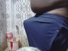 Dude shows off his big ass while dancing and having a solo handjob in the shower