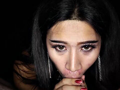 Asiatisch, Arschlecken, Grosser arsch, Besamung, Schwanz, Lingerie, Höschen, Transfrau