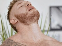 Amatéri, Striekanie semena, Gay, Telocvičňa, Honění, Masturbácia, Sólo