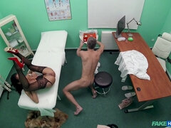 Americké, Kuřba, Dávení penisem, Doktor, Výprask, Milf žcbp, Kancelář, Pička