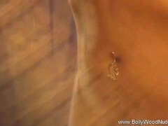 Arabisch, Braunhaarige, Frau, Interrassisch, Massage, Milf, Solo, Scherzbold