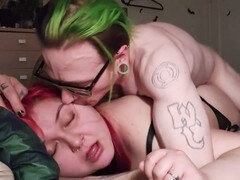 Amateur, Cul à la bouche, Gros cul, Couple, Éjaculation interne, Gothique, Lingerie, Pute