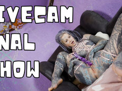 Tattoo Model Livestream with Anal Masturbation