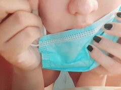 Beautiful Pussy Stepmom Teaches How to Wear the Mask