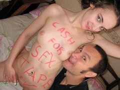 Rumpa, Brunett, Doggystyle, Kysser, Naken, Rakad, Tonåring, Tuttar