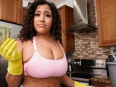 Black-skinned ladies boast about asses and boobs