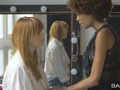 Ázsiai, Fekete, Szőke, Cumizás, Gesztenyebarna, Európai, Nyalás, Nuni