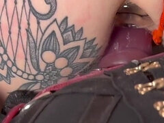 Amateur, Anal, Gros seins, Britannique, Double pénétration, Lesbienne, Piercing, Strapon