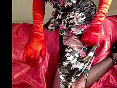 Spil den af, Kvindedreng, Trusser, Shemale, Nederdel, Solo, Strømper, G streng