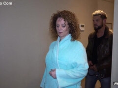 Mooie dikke vrouwen, Grote kont, Grote mammen, Pijpbeurt, Bruinharig, Europees, Rijpe lesbienne