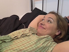 Loiroa, Britânico, Masturbação, Beijar, Lésbica, Maduroa, Meia calça, Amarrada