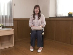 Leie, Asiatisch, Betrug, Schwanz, Handjob, Milf, Weibliche ejakulation, Ehefrau