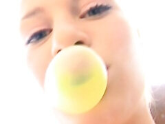 Enthousiasteling, Anaal, Blond, Schattig, Hondjeshouding, Eten, Twee staartjes, Geschoren